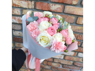 Любовь в каждом бутоне